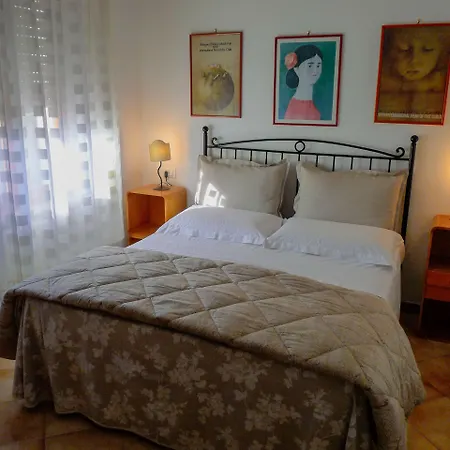 La Mimosa Πανσιόν 4*