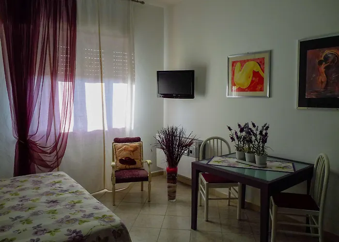 La Mimosa Πανσιόν 4*