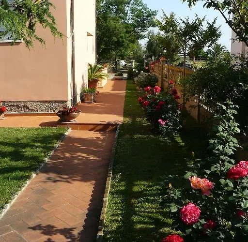 La Mimosa 4*